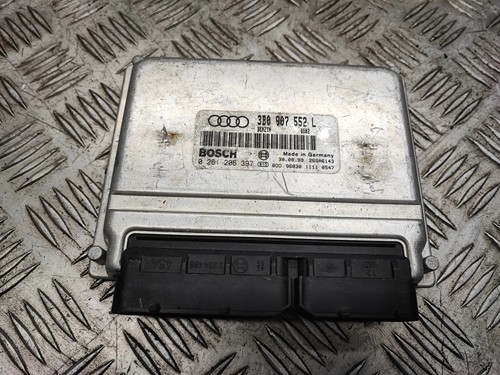 Audi A6 4B2, C5 Motorsteuergerät 3B0907552L 2.40 Benzin 120kw 2000 25893965