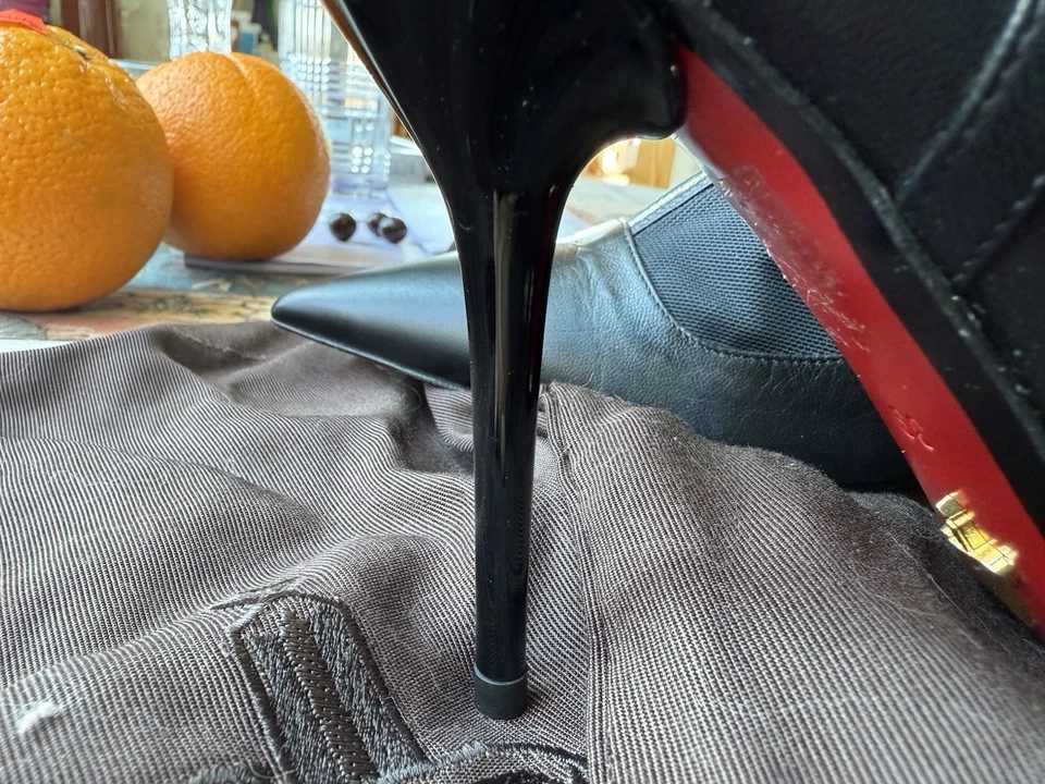 Cesare Paciotti Women's Black Ankle Leather Boots, Size 39/8 Italy New W/t Box - Image 2 of 4