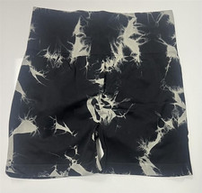 Black and Grey Tie Dye High Waisted Scrunch Butt Workout Shorts Size XL