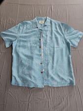 Island Shores Men's Shirt Hawaiian Blue Floral Size LG