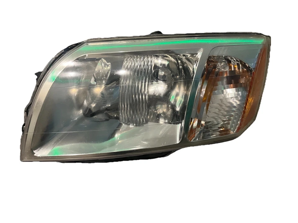2004-2011 Mitsubishi Endeavor Headlight Driver Side MI2502137 | MR971931 OEM - Image 2 of 4