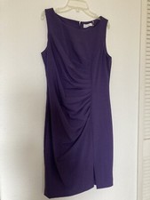 Elegant and classy sheath dress by Calvin Klein size 10 ￼