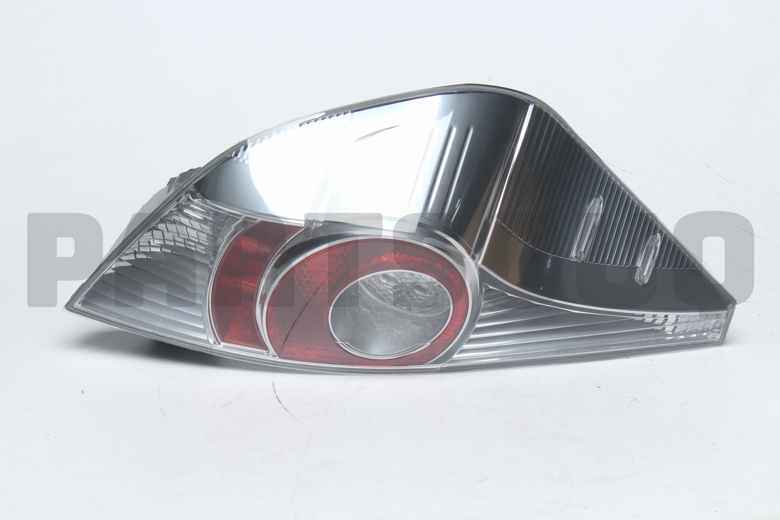 8156152696 Genuine Toyota LENS & BODY RR 81561-52696 | eBay