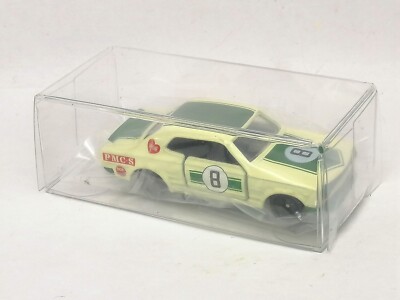 TOMICA HASEMI SKYLINE HISTORY NISSAN 2000GT-R RACING KPGC10 1/62
