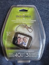 Digital Picture Key Chain Insignia 1.8" LCD Color Display DKEYBK10