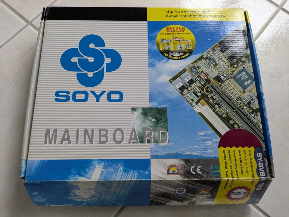 Mainboard Soyo SY-6VBA133 440BX Slot 1 + OVP (Needs Repair)