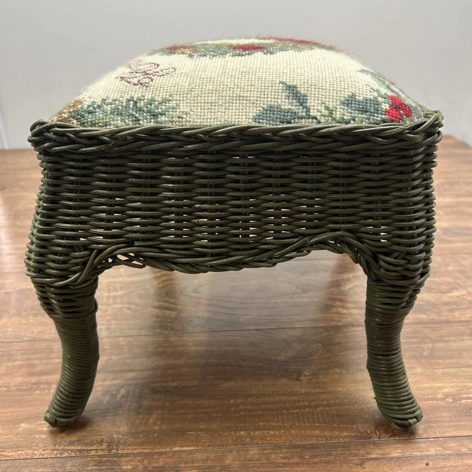 Vtg Christmas Needlepoint Footstool Green Wicker Home For The Holidays Cottage - Image 3 of 4
