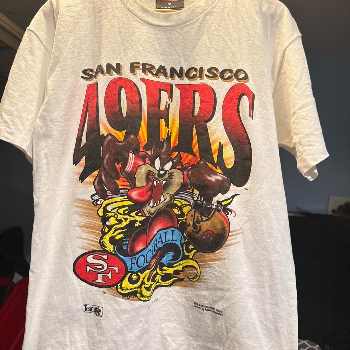 San Francisco 49ers Tasmanian Devil Looney Tunes short sleeve
