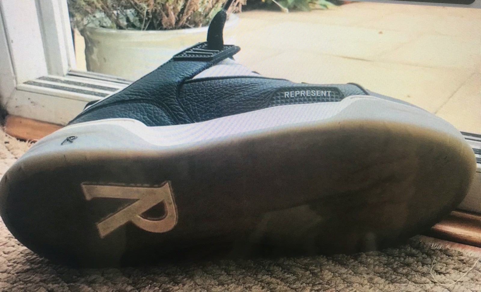 New Represent Trainers Black White Retro UK 11 image 3