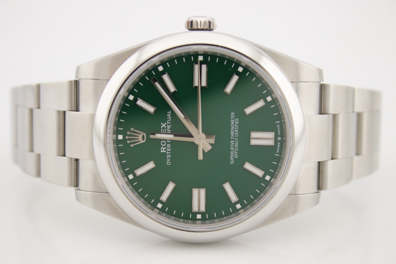 Rolex 2025 Oyster Perpetual 41mm Green Dial Stainless Steel Watch 124300