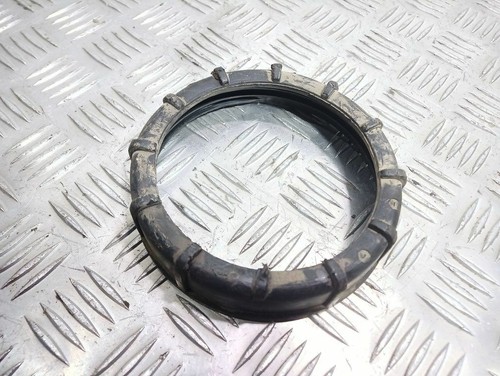 Mercedes-Benz E W211 2005 Befestigungsmutter Kraftstoffpumpe im Tank UST34424