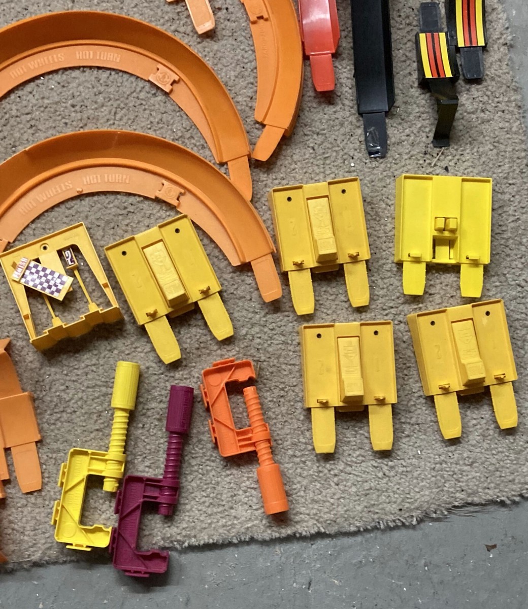 HUGE Lot - Vintage 60s/70s Mattel Red Line Hot Wheels Sizzlers