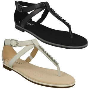 clarks toe post sandals