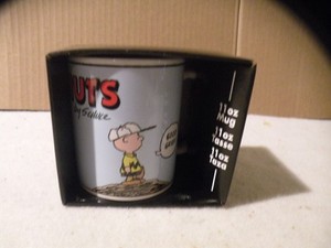 PEANUTS CHARLIE BROWN ''GOOD GRIEF'' 11OZ COFFEE MUG NEW IN BOX