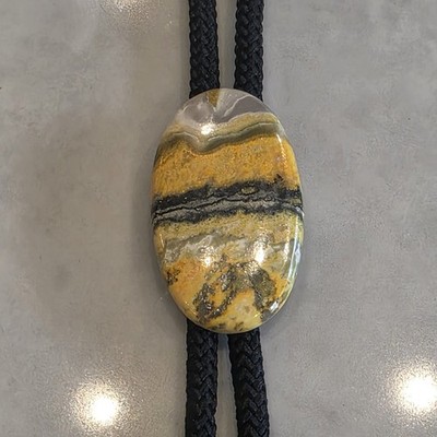 Unique Polished Yellow Banded Agate Oval Stone Bolo Tie w/ Adjustable Lanyard