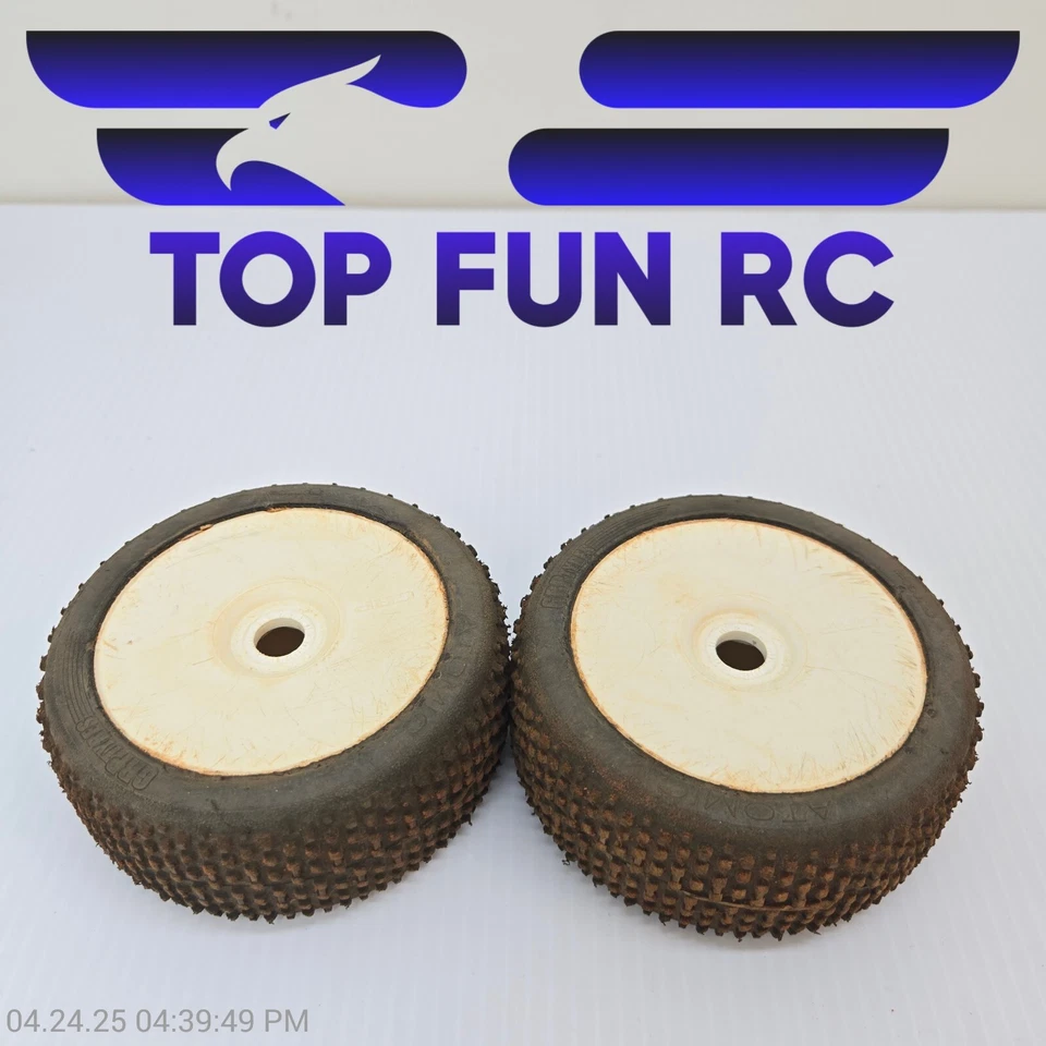 GRP RC GBX05X 1/8th Scale Buggy-Atomic Xtra Soft-Closed Wheel Circuit - Image 2 of 3