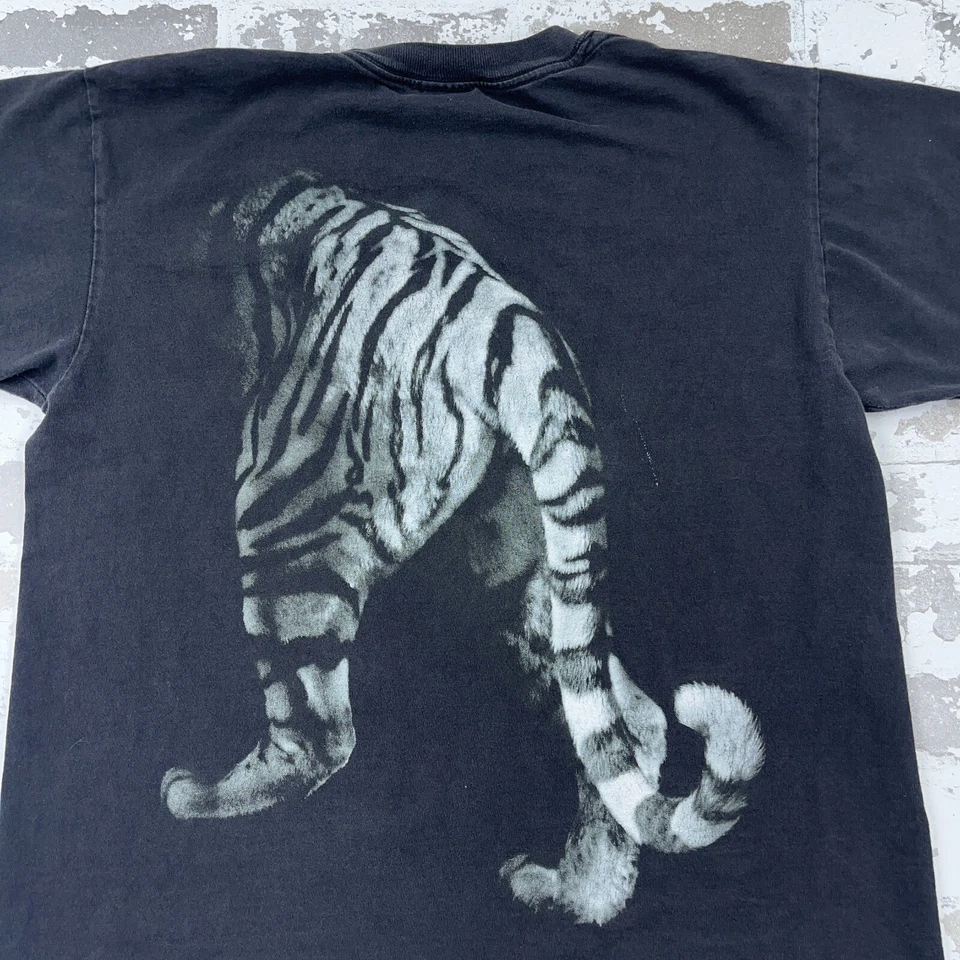 Camisa Nature Vintage Hombres Mediana Negra Blanca Tigre Camiseta Estampado Grande Dos Caras Animal Foto 4 de 4