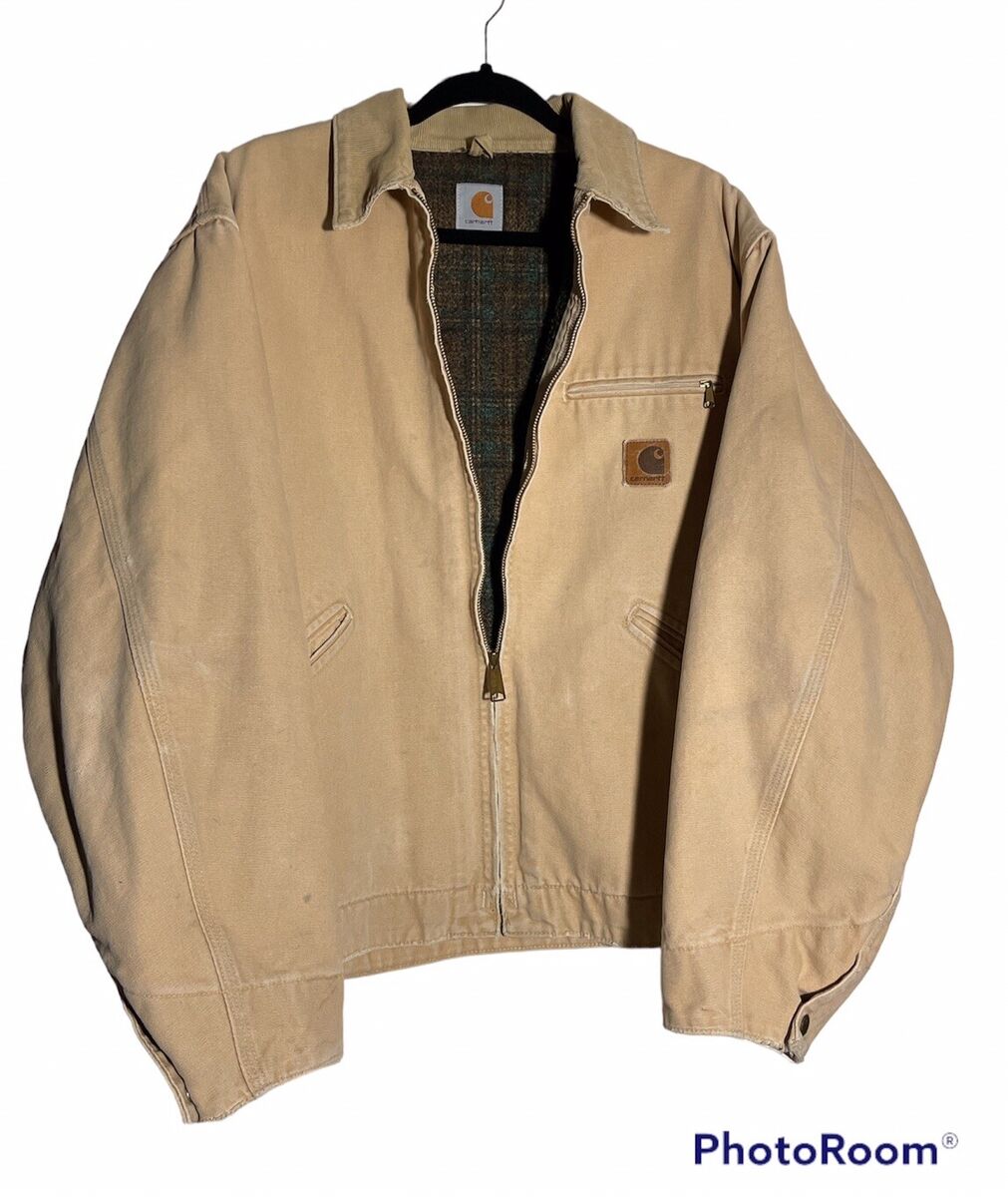 VTG CARHARTT DETROIT JACKET FADED TAN UNION MADE IN USA VTG CARHARTT DETROIT JACKET FADED TAN UNION MADE IN USA