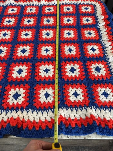 VTG Granny Square Multicolor Red/White/Blue Blanket Afghan 51x35 - 第 3/5 張圖片