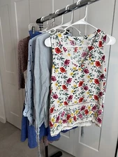 set of 5 pieces,blouses, dresses, multi-brand, multi-colored. size M. (C79)