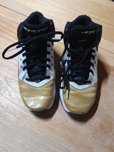Nike Boys Air Jordan B Loyal CT1604-100 Gold Basketball Shoes Sneakers Size 4Y - Picture 11 of 12