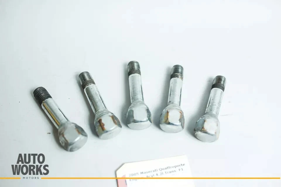 03-13 Maserati Quattroporte M139 Juego de terminales de llanta delantera trasera izquierda derecha OEM Foto 3 de 4