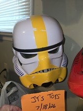 Star Wars Black Series Artillery Stormtrooper Premium Electronic Helmet Display
