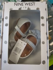 Stylish Nine West Girls' Dress Shoes with Glitter Bow, Size 5