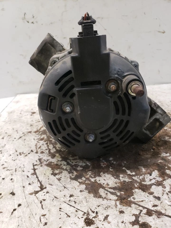 Alternator Coupe Fits 10-14 CTS 1413575 - Image 2 of 4