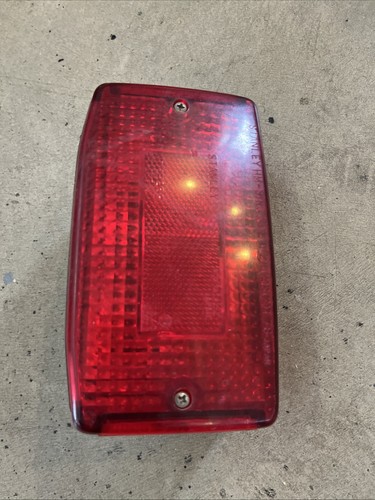 1978 Honda CB350 CB450 CB550 CB750 Brake Light Taillight - Picture 2 of 6