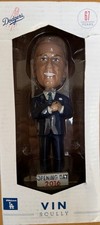 2016 Vin Scully Los Angeles Dodgers SGA Bobblehead NIB (Opening day 2016)