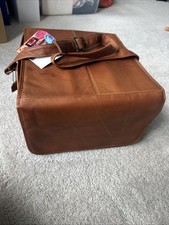 Piel Saddle Full Grain Top Grade Cowhide Leather Golf Shoe Bag New with tags