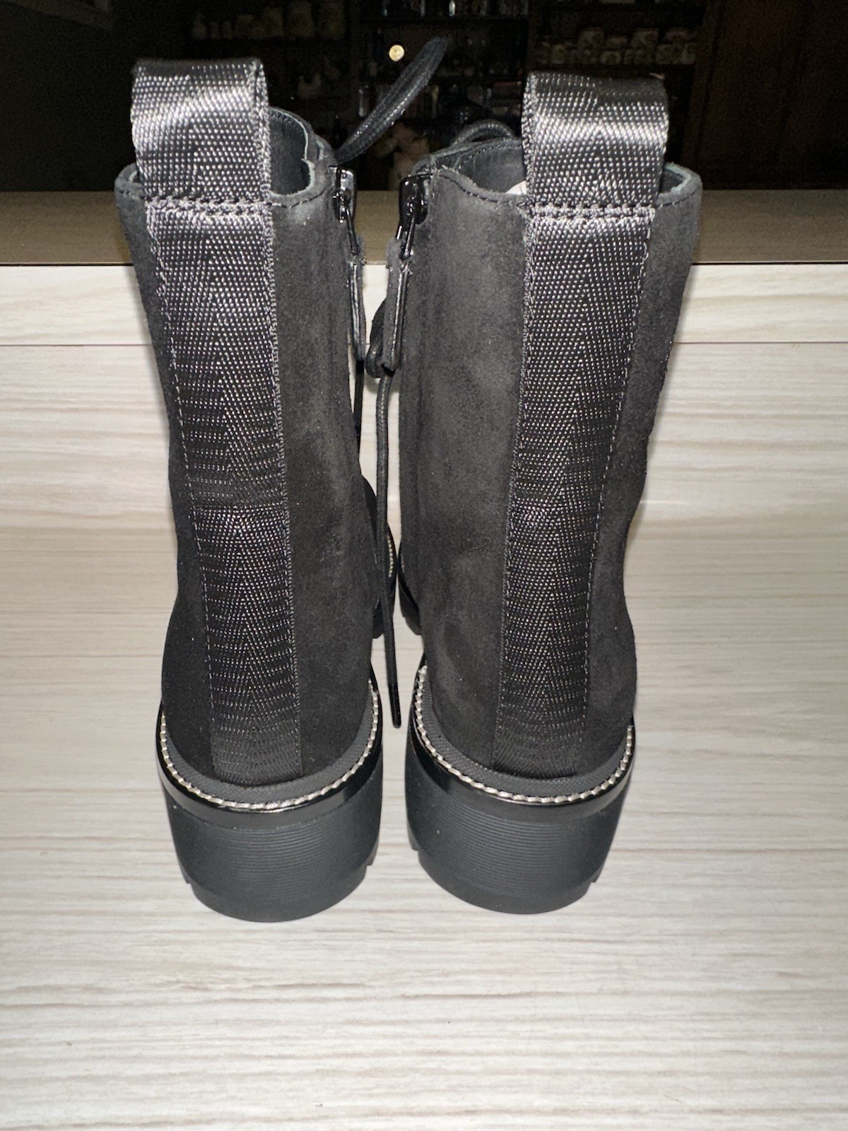 SAOLA Stivali da combattimento Tory Burch MILLER suola a strappo Nat scamosciati 50 mm misura 7 5 nuovi con etichette