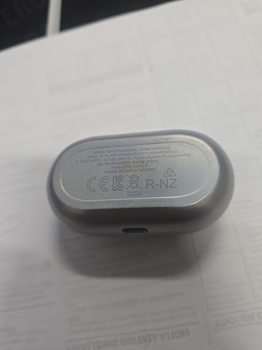 Samsung Galaxy Buds R170 Silver / Grey *LEFT NO SOUND RIGHT LOW SOUND* (#9) - Picture 4 of 4