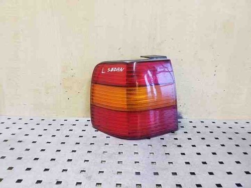 VW PASSAT B3/B4 3A2, 35I Rücklicht hinten links 3A5945111 1.6 Benzin 26210164