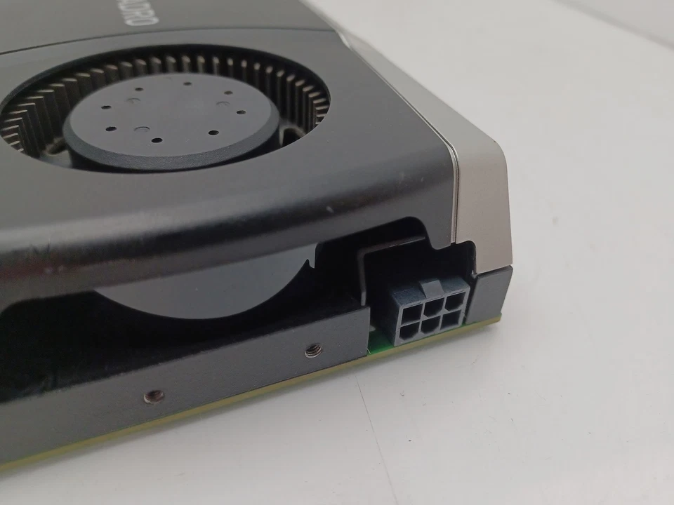 PNY Nvidia Quadro 5000 2.5GB DDR5 PCIe Video Graphics Card VCQ5000-T - Image 3 of 4