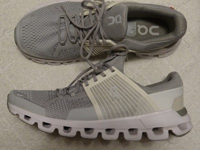 ON Running CLOUD Swiss Engineering* Damen Sneaker * Gr. 40,5 ,UK -7
