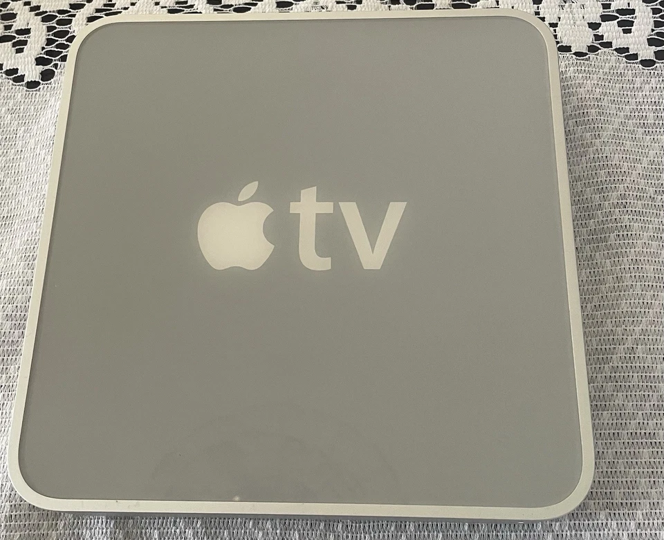 Apple TV A1218 1st Generation Media Streamer No Remote & Power Cord - Image 3 of 3