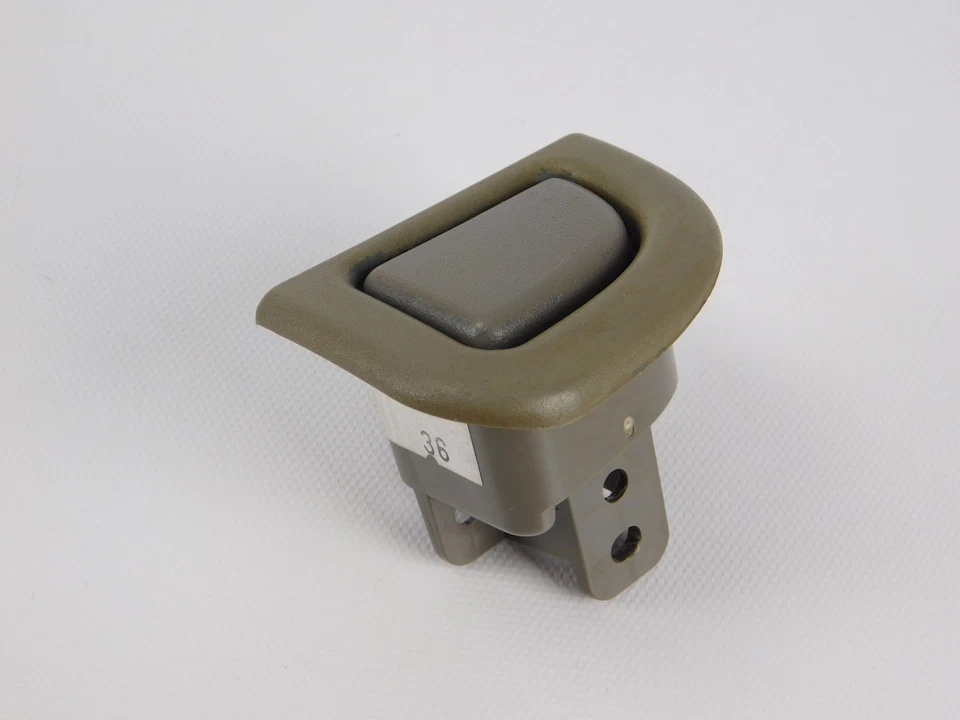 ✅ Pestillo de cerradura de puerta de consola central Cadillac Escalade Yukon Denali 2003-2006 OEM Foto 2 de 4