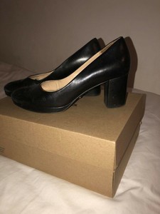 cabin crew shoes clarks