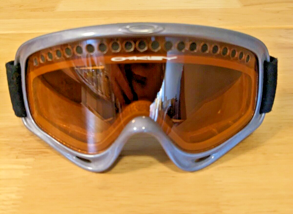 【12/27迄SALE】OAKLEY Goggles Oakley Goggles Motocross, Ski, Snowboard Silver Frame, Amber Lens