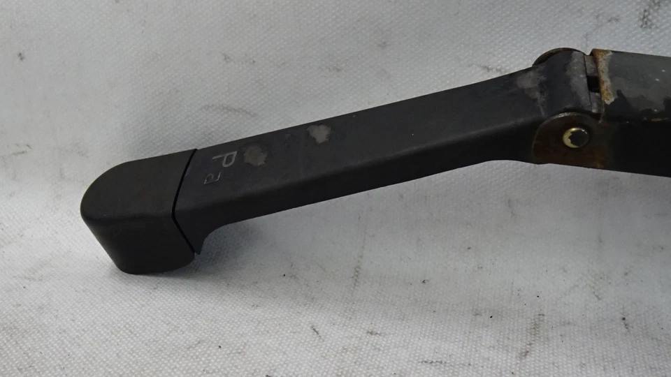 Braccio tergicristallo anteriore destro Hyundai Tucson JM anno 2005 - Immagine 2 di 4