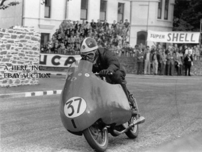 Moto Guzzi 125cc lightweight racer Jim Baughn 1957 Isle of Man TT