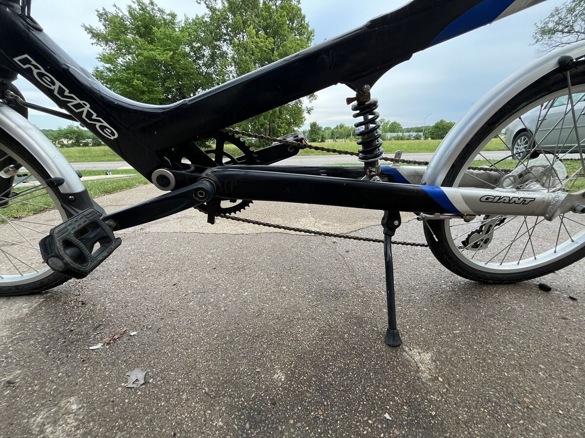 Giant Revive Semi-recumbent adjustable hybrid bike | eBay Giant Revive Semi-recumbent adjustable hybrid bike | eBay