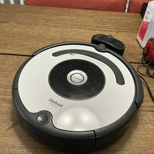 iRobot Roomba 670 Black Robotic Vacuum Cleane...