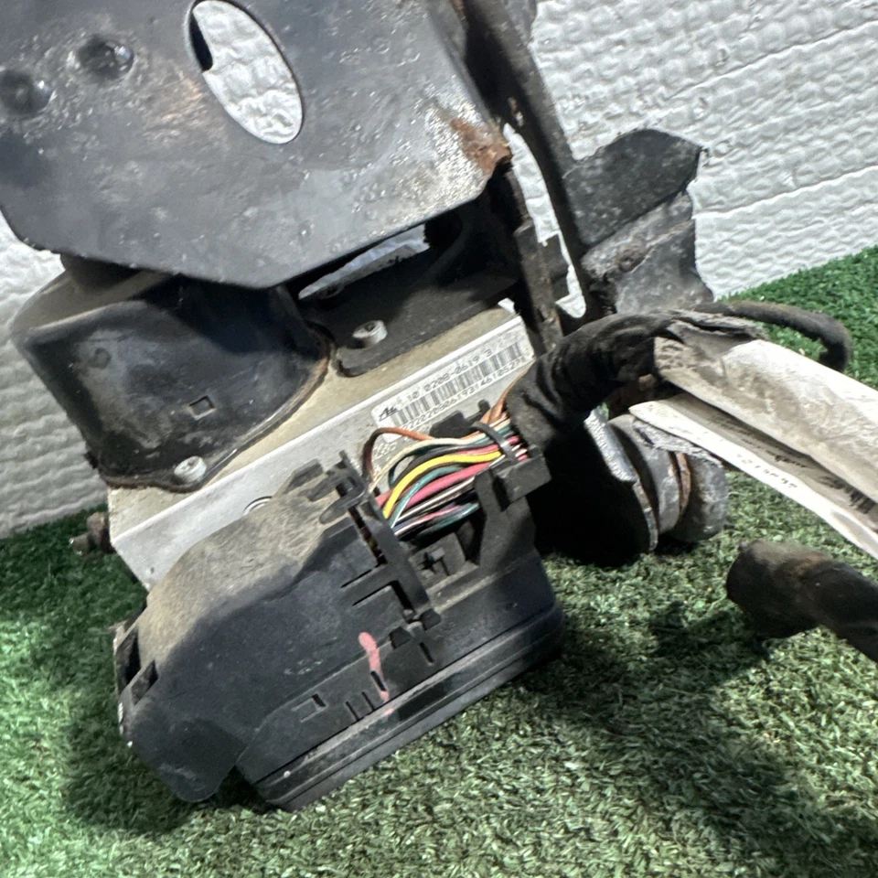 ✔BOMBA FRENO ANTIBLOQUEO ABS MERCEDES W164 X164 GL350 GL450 ML350 HIDRÁULICA OEM Foto 3 de 4