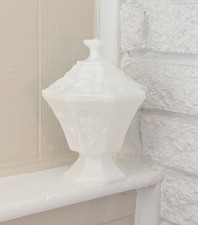Anchor Hocking White Milk Glass Lidded Candy Dish With Grape & Leaf Pattern 8"