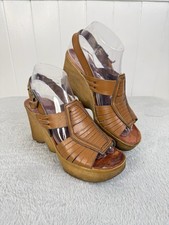 Vintage 1970s Famolare Italy Sandals HI THERE Sz 7 Leather Wavy Gum Sole Wedge