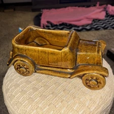 Vintage Haeger Pottery #276  Brown Car Planter Made In USA