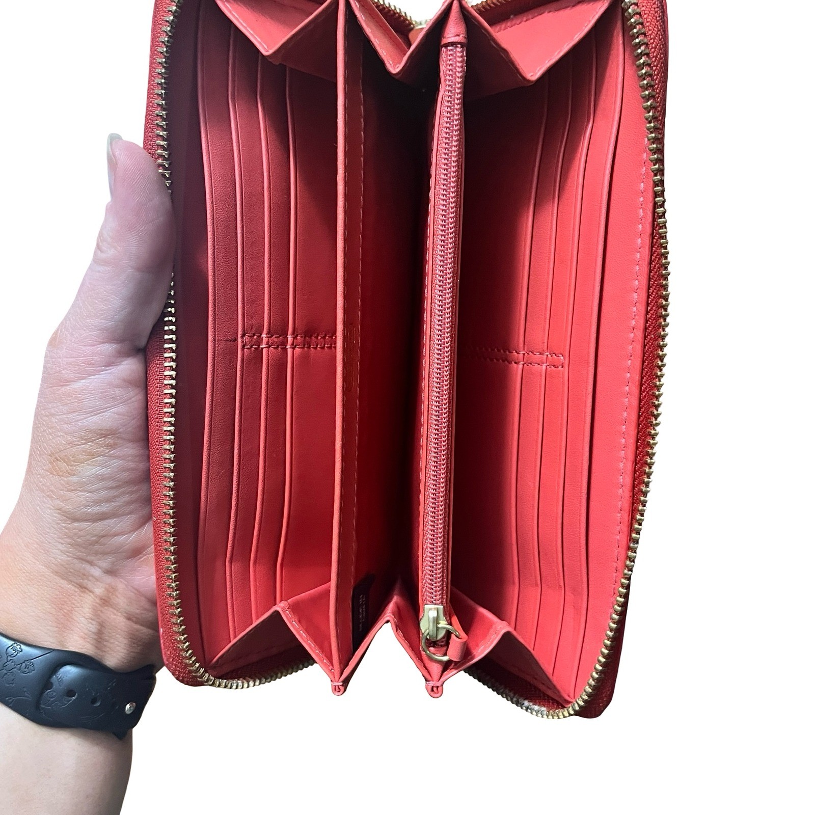 Coach Red Leather Accordion Zip Around Wallet Wristlet Horse Carriage Logo thumbnail 6